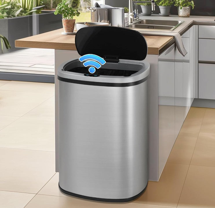 TRASH CANS & RECYCLING BINS