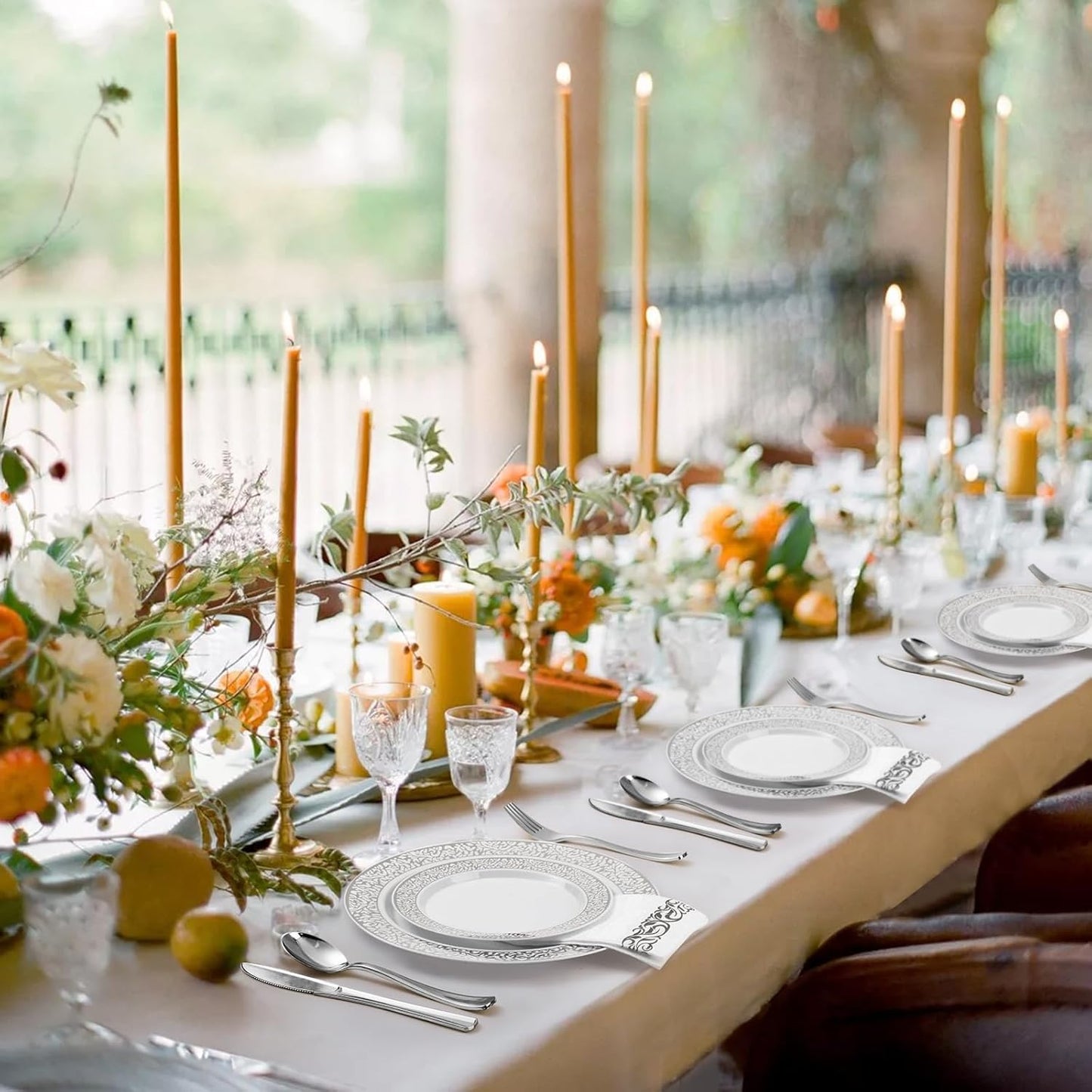 700PCS Silver Plastic Dinnerware Set for 100 Guests, Disposable Plates for Party, Include 100 Dinner Plates, 100 Dessert Plates, 100 Set Silver Silverware, 100 Cups, 100 Napkins