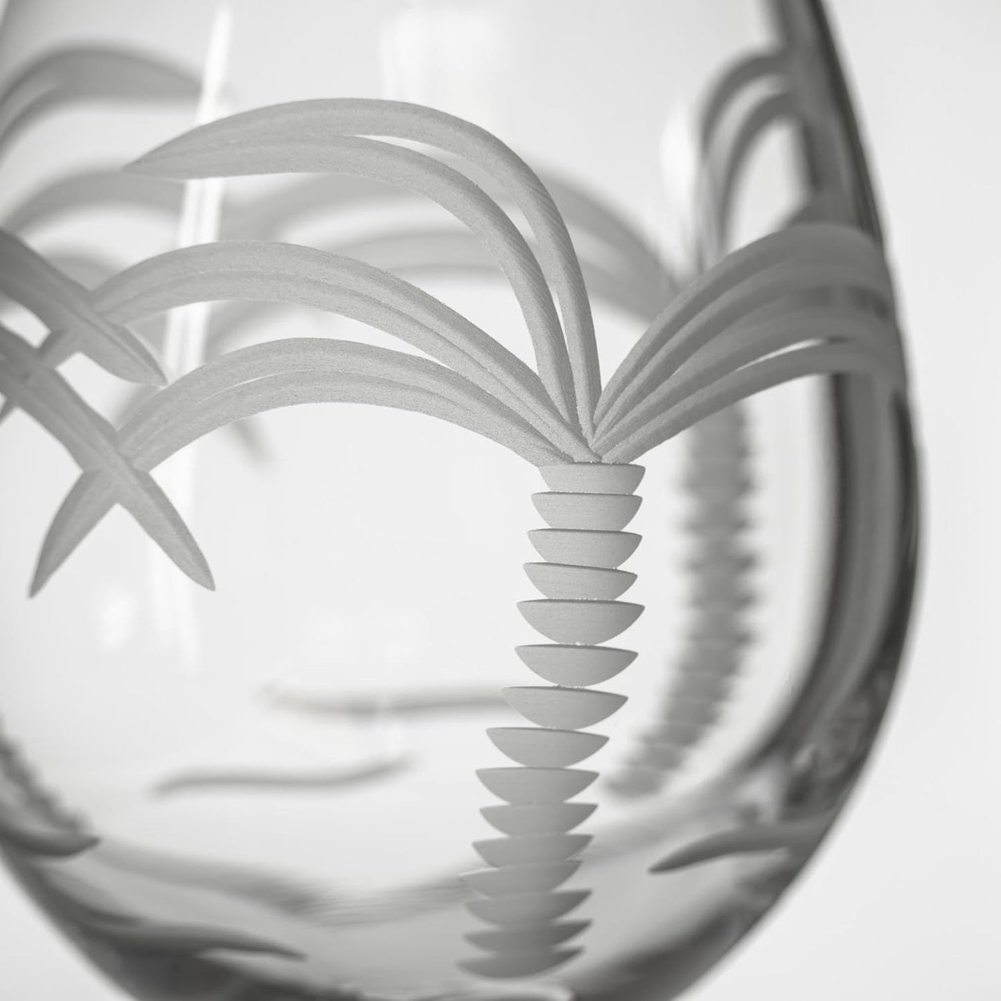 Rolf Glass Palm Tree Balloon Wine Glass | 18oz Red Wine Glasses | Lead-Free and Diamond-Wheel Engraved Crystal Glass | Coastal Design | Made in the USA | Set of 4