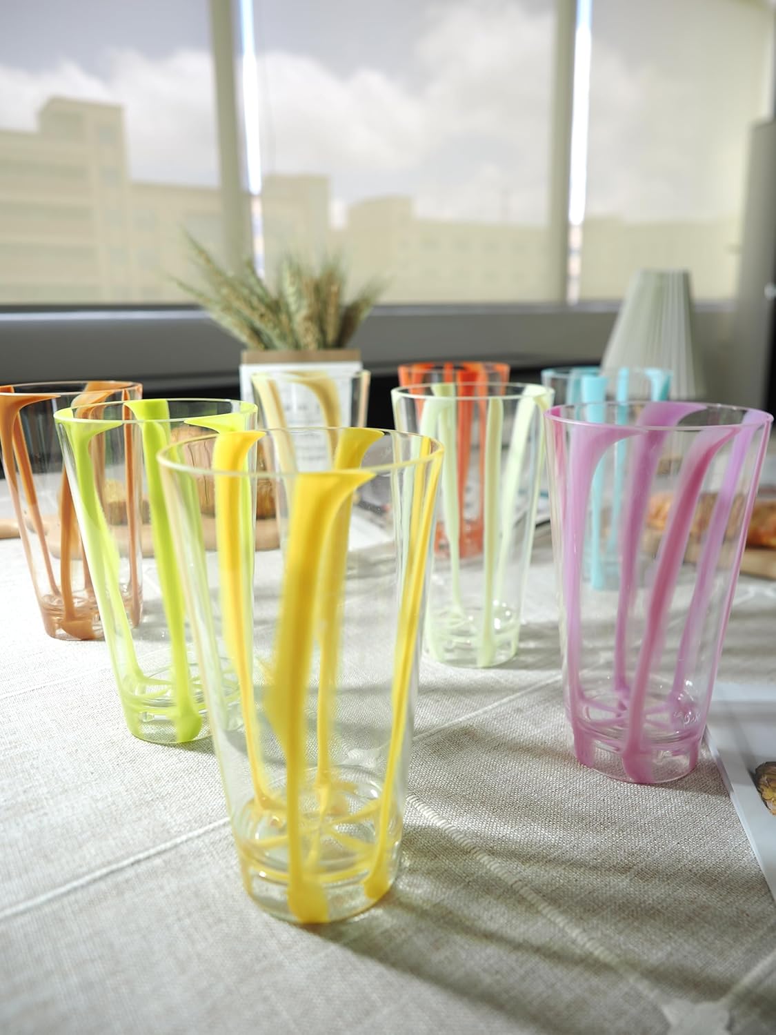 Set of 8 Plastic Striped Circus Drinking Cups Tumblers, Reusable MS Glasses 22 oz - BPA Free, Dishwasher Safe, Colorful, Stackable