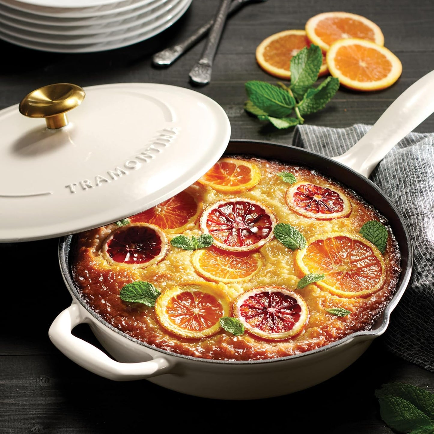 Tramontina Bestow Enameled Cast Iron Skillet with Lid, 10-inch Frying Pan, Latte with Gold Knob